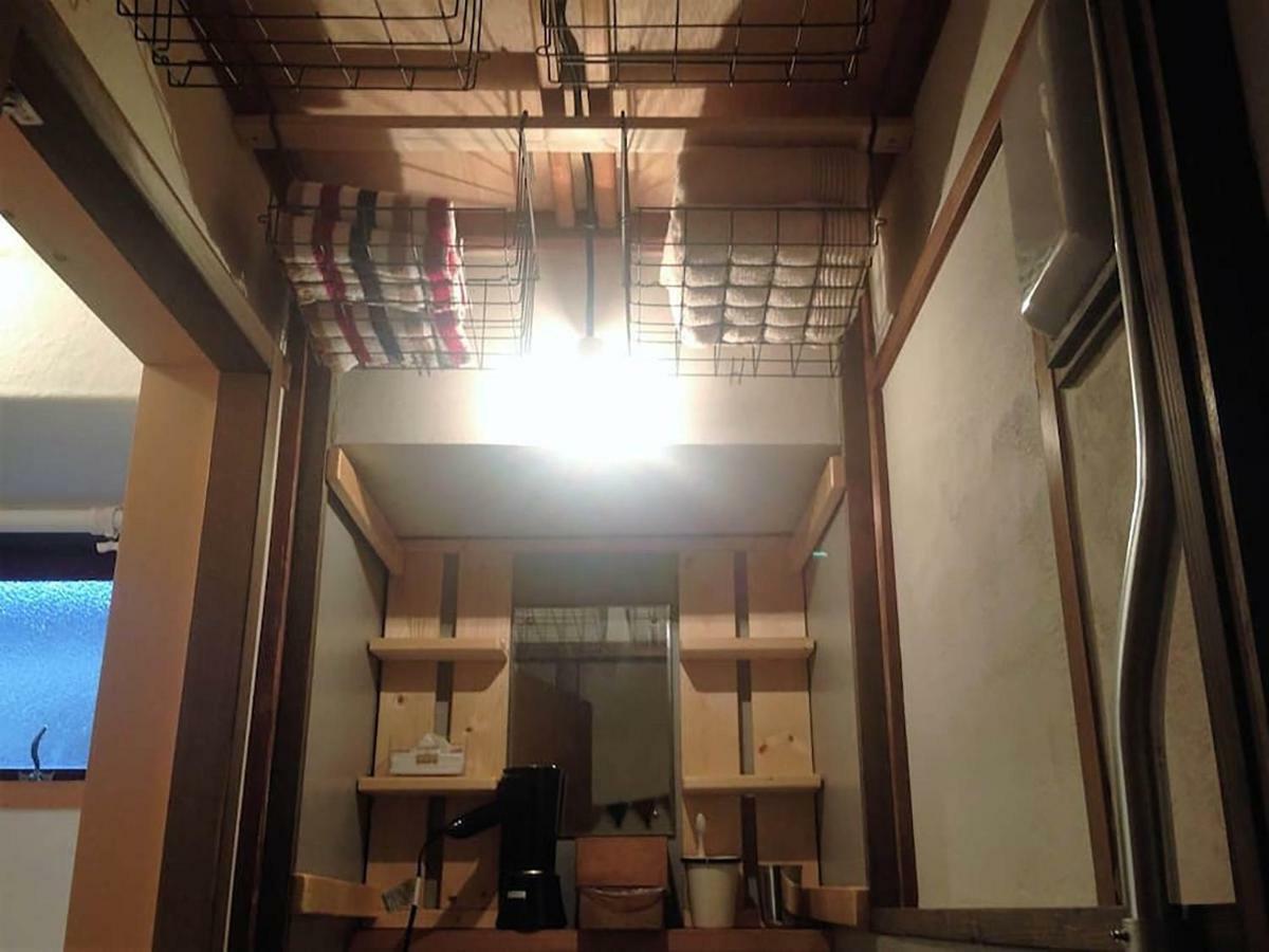 Bar併設の仕掛け満載忍者ハウス!Wi-Fi!天王寺電車で15分!帝塚山四丁目駅3メートル! Hotel Osaka Esterno foto