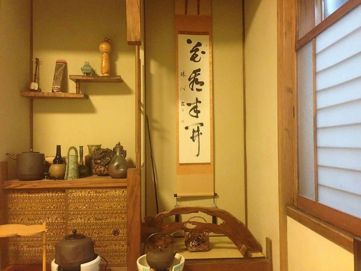 Bar併設の仕掛け満載忍者ハウス!Wi-Fi!天王寺電車で15分!帝塚山四丁目駅3メートル! Hotel Osaka Esterno foto